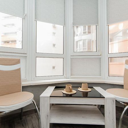 Appartement LuxRent à Chişinău Extérieur photo