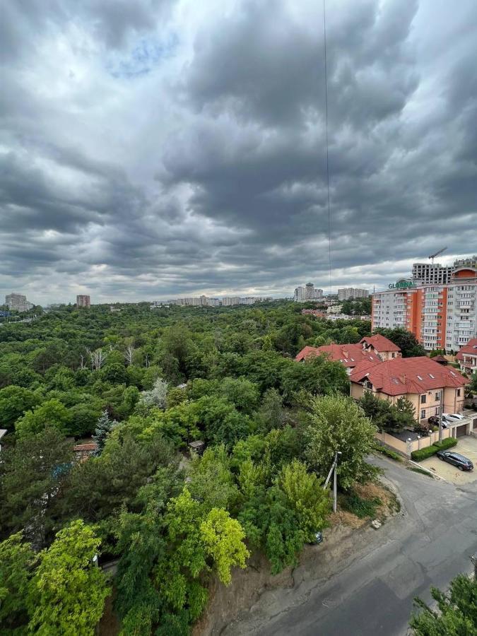 Appartement LuxRent à Chişinău Extérieur photo