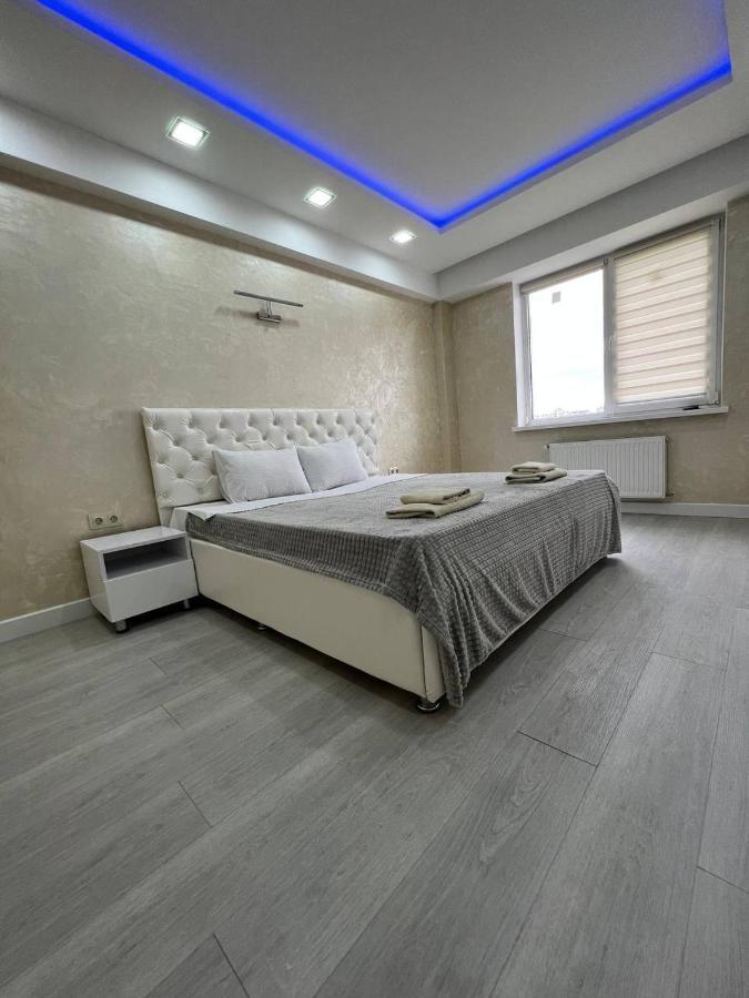 Appartement LuxRent à Chişinău Extérieur photo